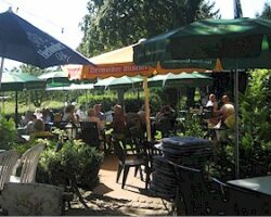 hollenstein-biergarten-3